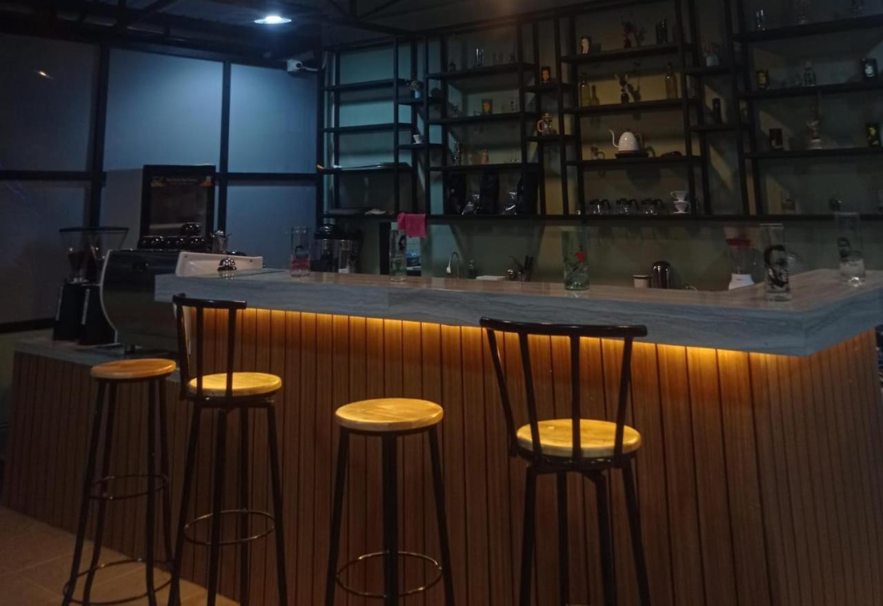 T Hotel Kualanamu Lubukpakam Eksteriør billede